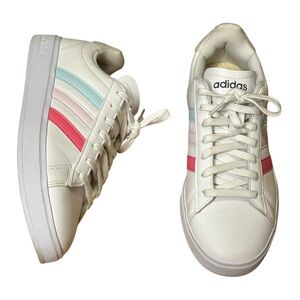 Adidas Grand Court 2.0 Tennis Shoe